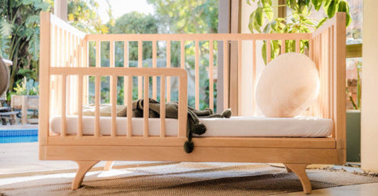 How to Choose the Right Cot: What to Consider When Buying a Cot that Grows with Your Baby