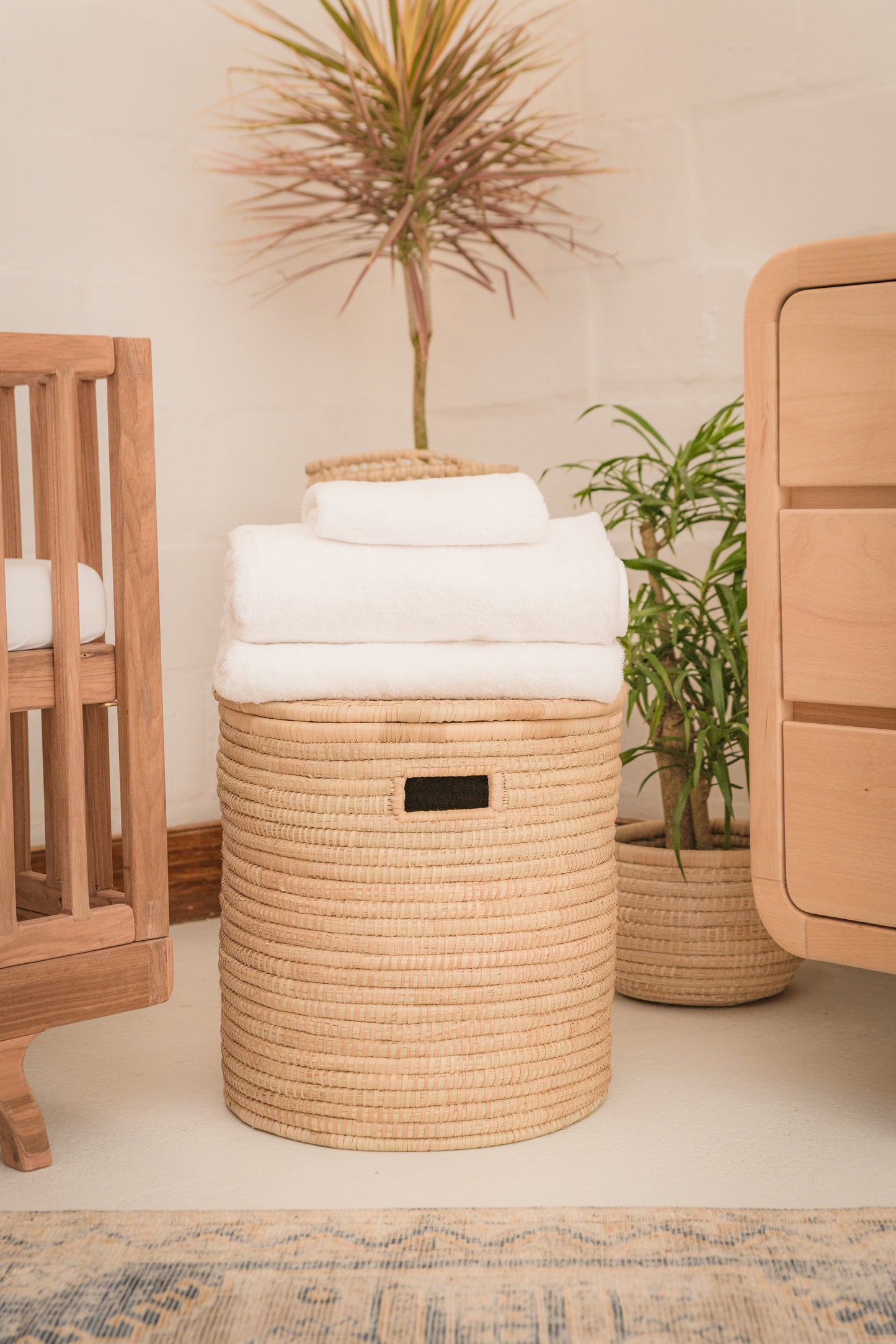 Laundry Basket with Lid
