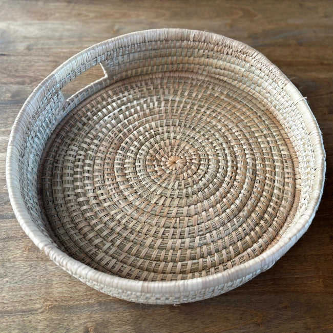 Round Palm Leaf Trays with Keyhole Handles
