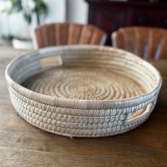 Round Palm Leaf Trays with Keyhole Handles
